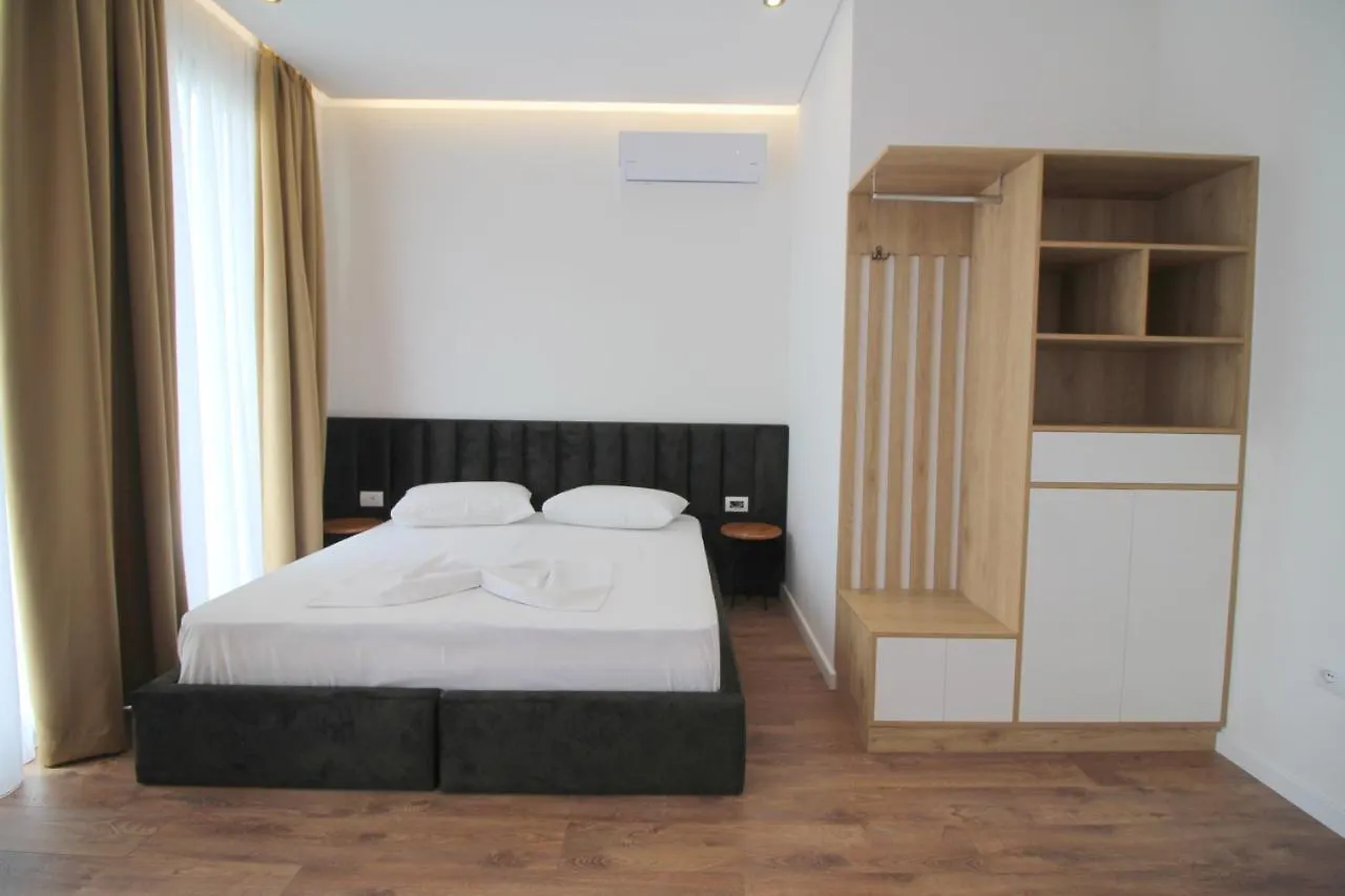 Juer Hotel Bajkaj Albánie
